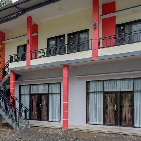 Reddoorz @ Gerbang Dieng Plateau Area Вонособо Екстер'єр фото